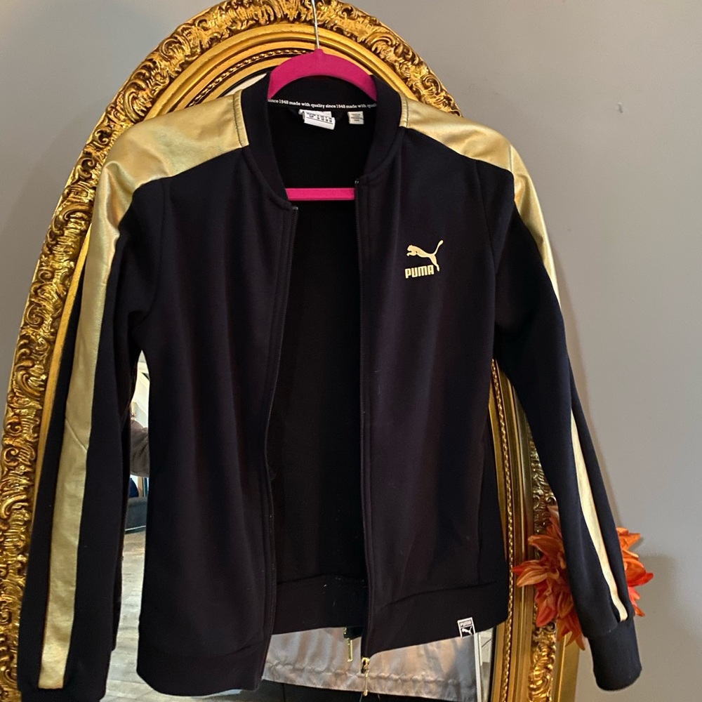 Black and Gold Puma Sweater - Picture 6 of 6